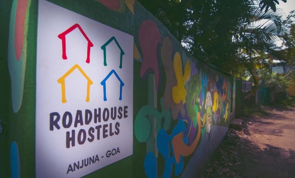 Anjuna By Roadhouse Hostels Goa Εξωτερικό φωτογραφία