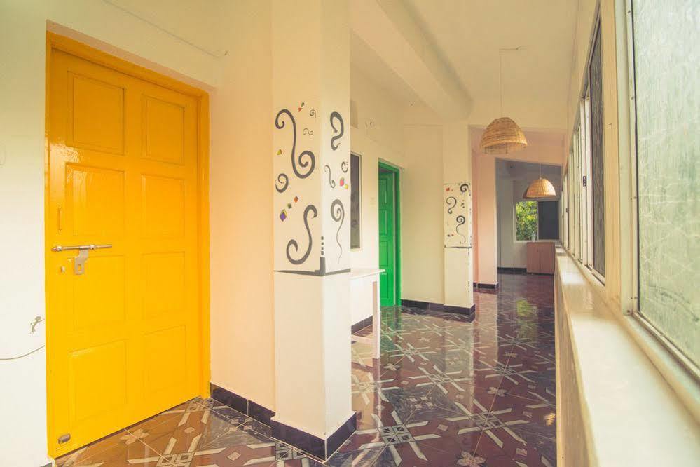 Anjuna By Roadhouse Hostels Goa Εξωτερικό φωτογραφία